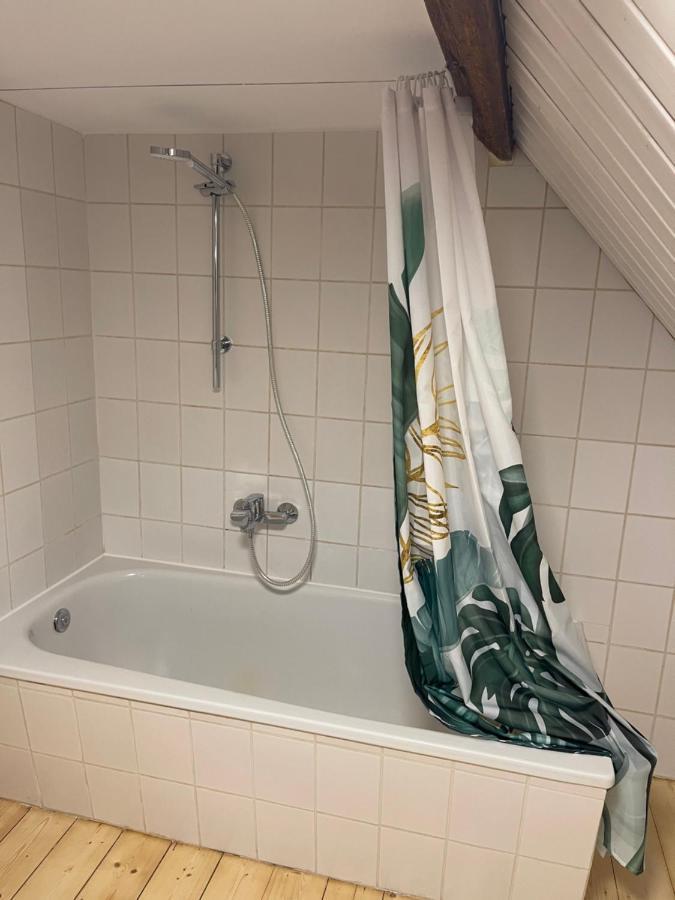 エーバーバッハHideaway Im Odenwald Nahe Heidelbergアパートメント エクステリア 写真